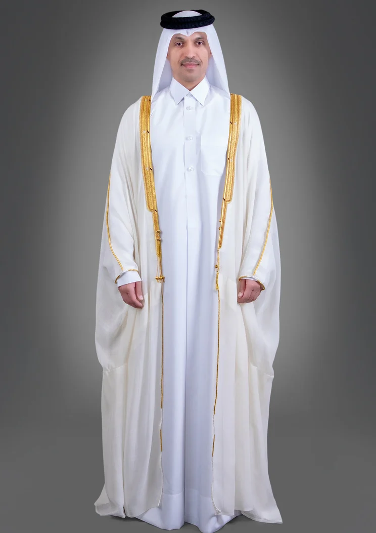 Traditional dress portrait photography
